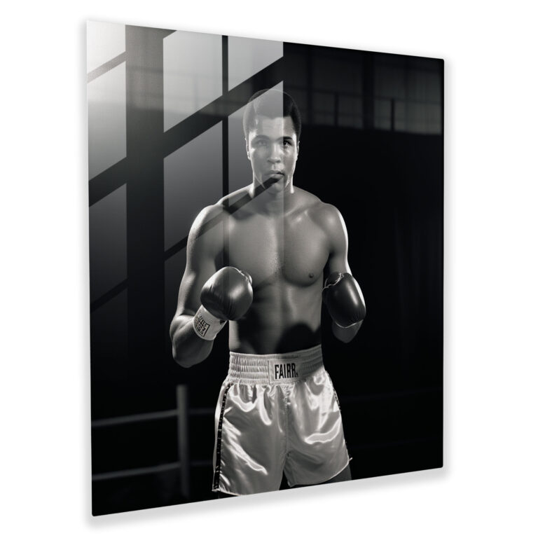 Inspirierendes Glasbild von Muhammad Ali - Wanddekoration in Schwarz-Weiß